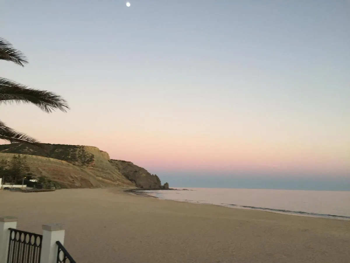 Beach Front/Waterside Apartment Praia Da Luz 0*,  Portugalia